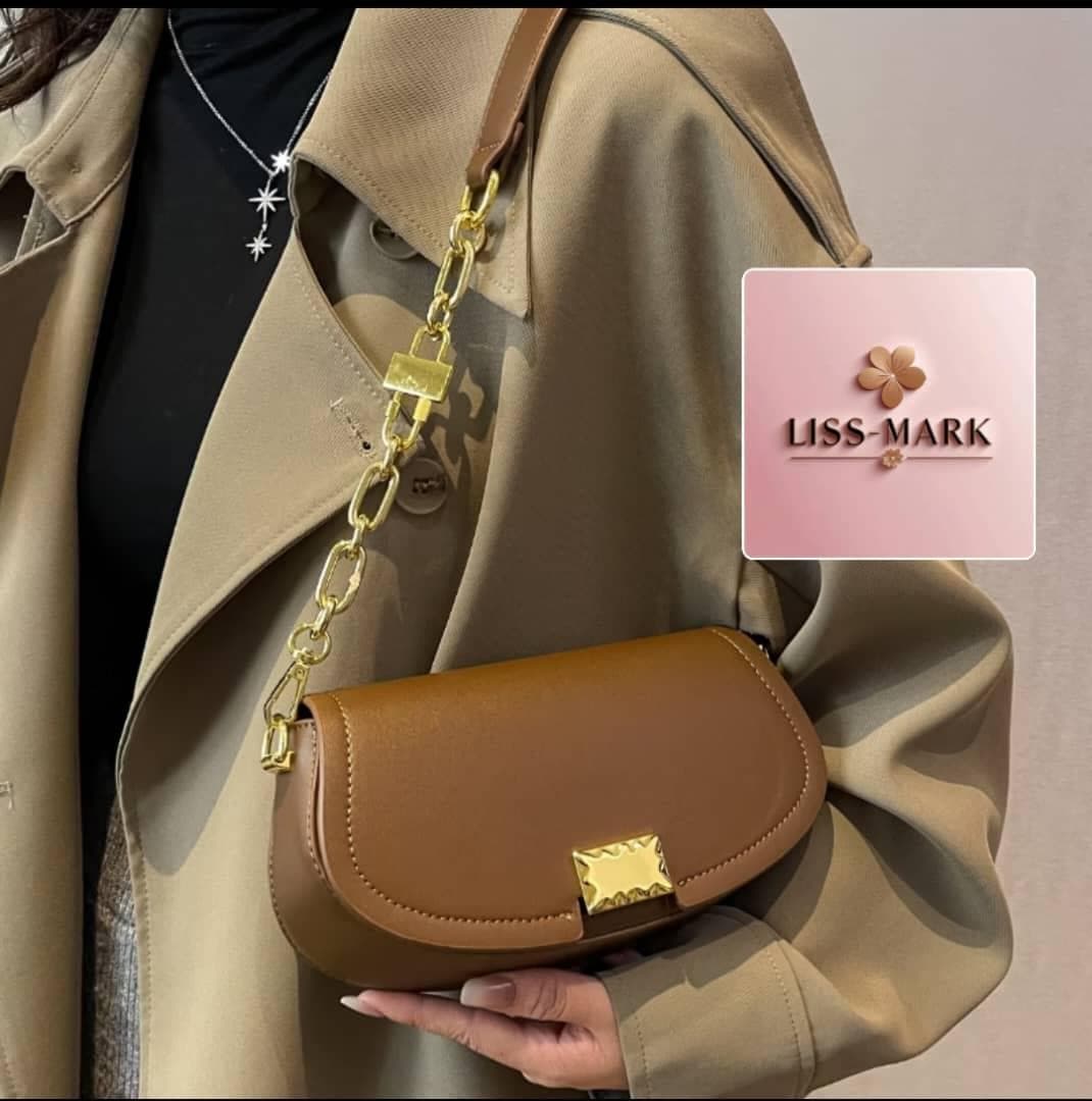 Bolso de hombro nuevo color marrón, sólo hay 1 Disponible