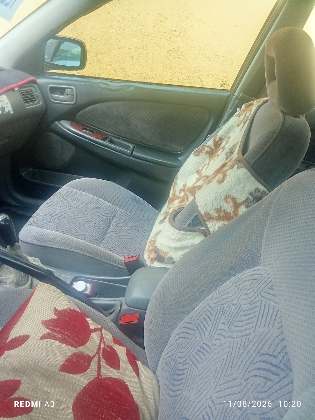 JASTIN:EN VENTA UN EXCELENTE VEHÍCULO TURISMO DE MARCA AVENSIS 1 PINTADO DE TAXI